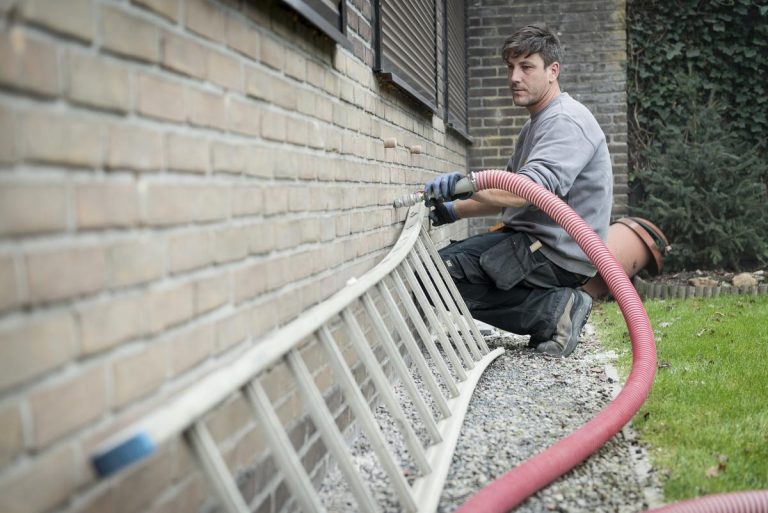 Cavity Wall Insulation Removal & Find Out If Your Walls Have Cavities